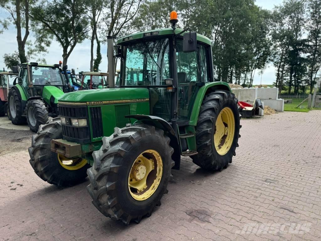 John Deere 6400 曳引機