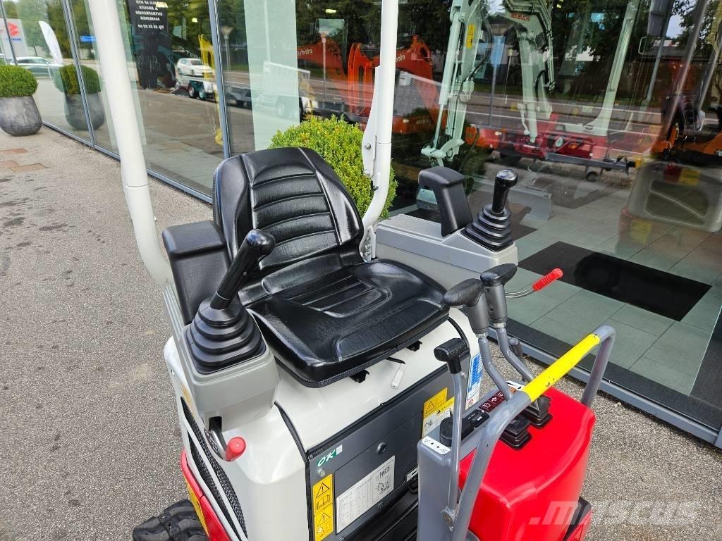 Takeuchi TB 210 R 小型挖土機/掘鑿機<7t(小型挖掘機)