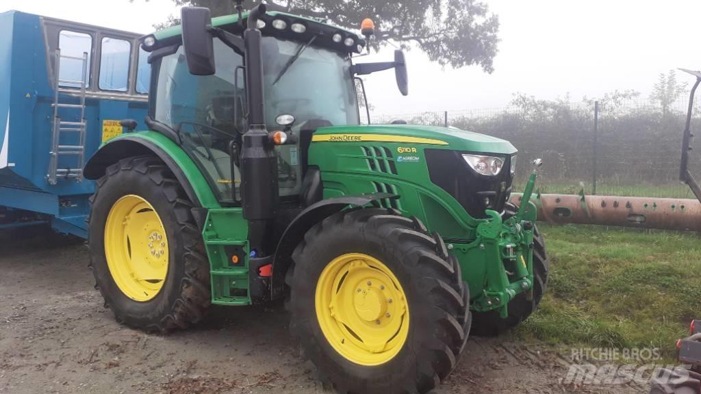 John Deere 6110 R 曳引機