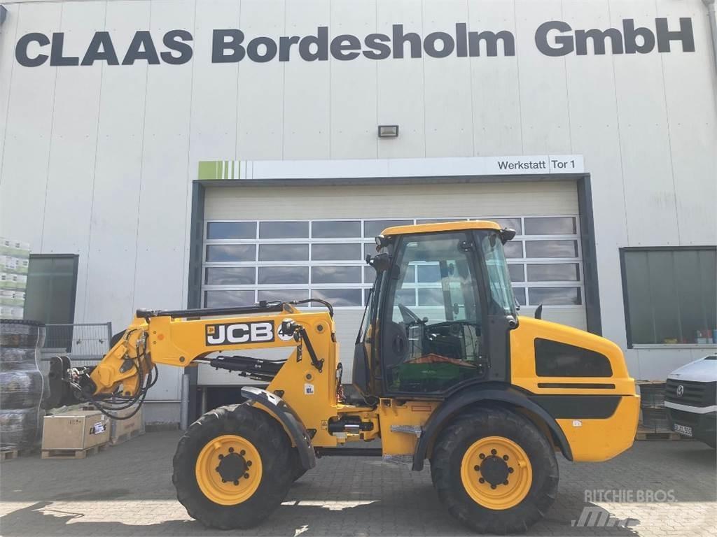 JCB TM220 輪胎式裝載機
