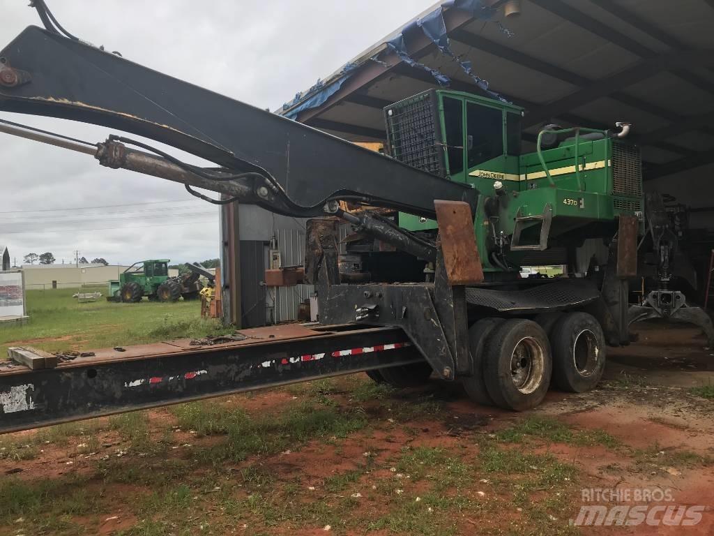 John Deere 437 D 鉗式裝載機