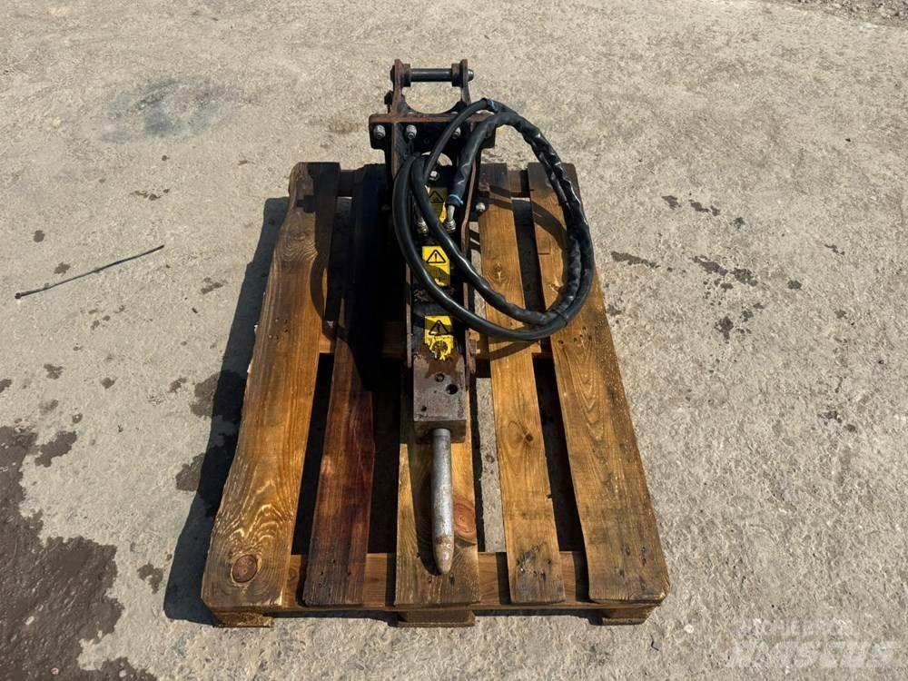 JCB HM012T BREAKER 其他曳引機配件