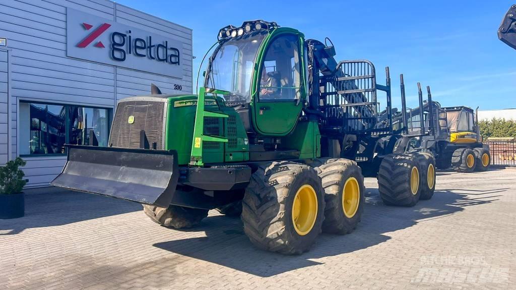 John Deere 1210E 集運機