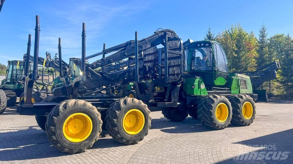 John Deere 1210E 集運機