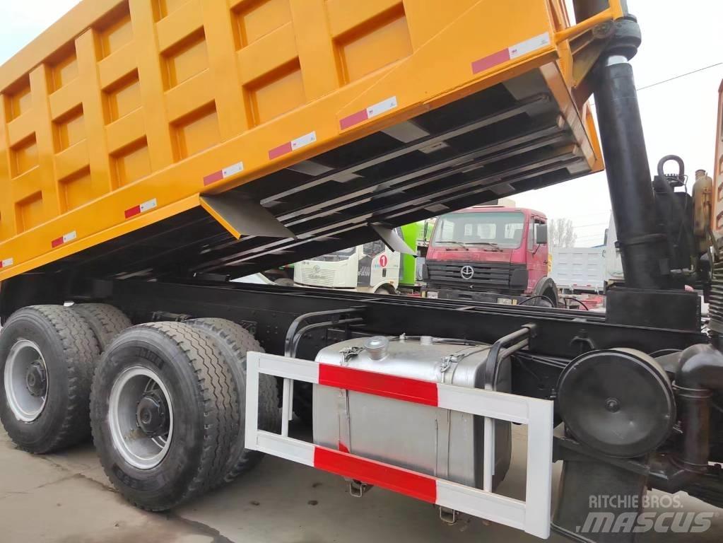 Shacman F3000 6x4 傾卸式卡車