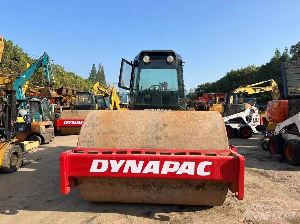Dynapac CA300 平土機