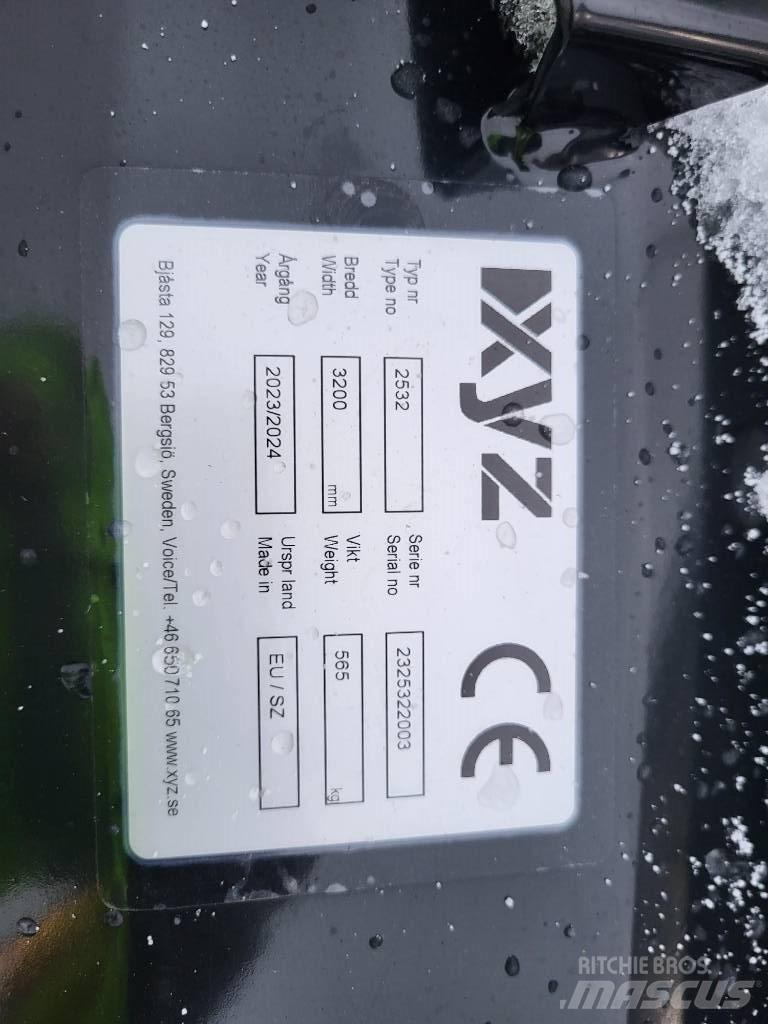 XYZ 320 PREMIUM 犁