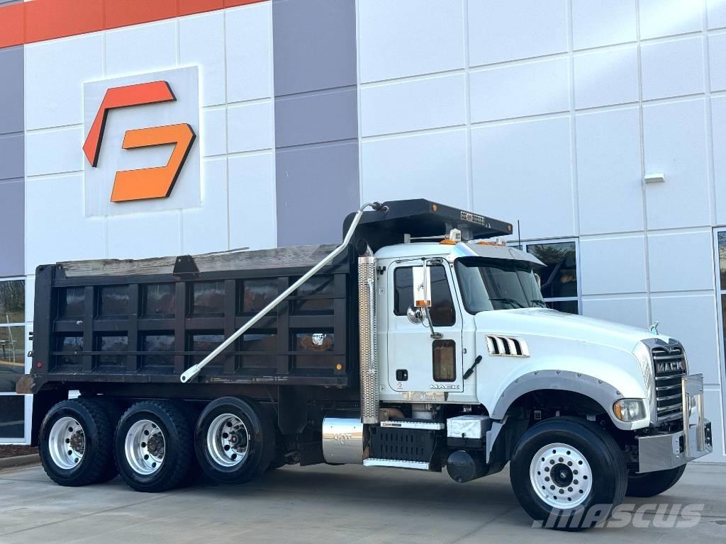 Mack Granite GU 713 傾卸式卡車