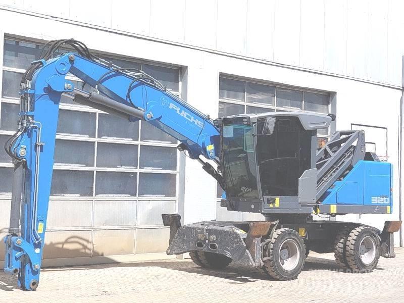 Fuchs MHL 320 F 廢棄物/工業用操作車