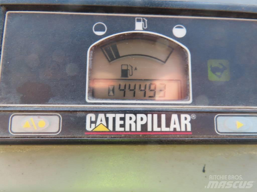 CAT 302.5 C 小型挖土機/掘鑿機<7t(小型挖掘機)