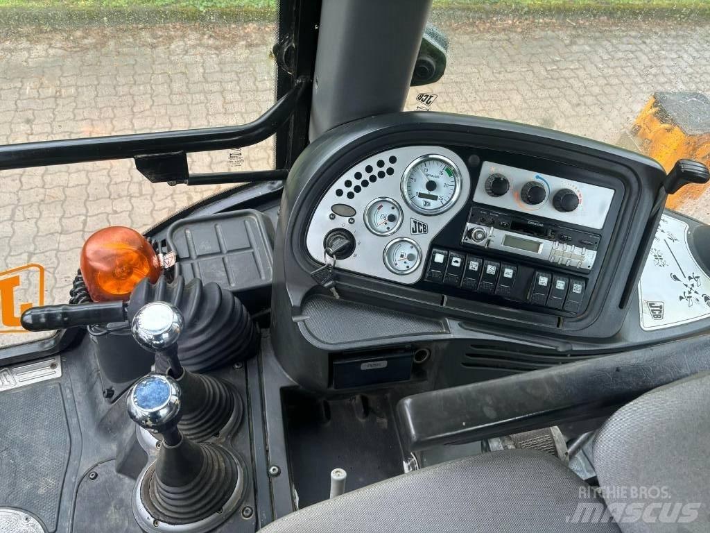 JCB 3 CX 反鏟裝載機