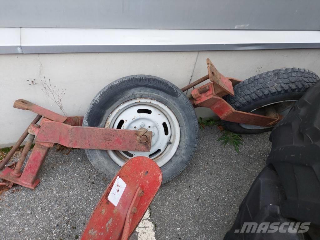 Vama Tp 刮路機