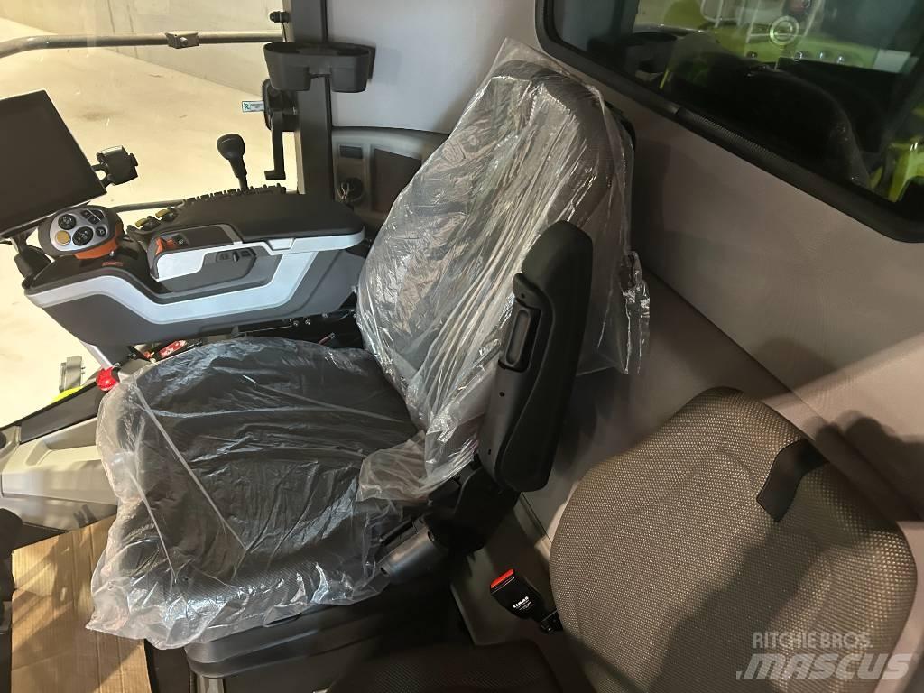 CLAAS Trion 520 聯合收穫機