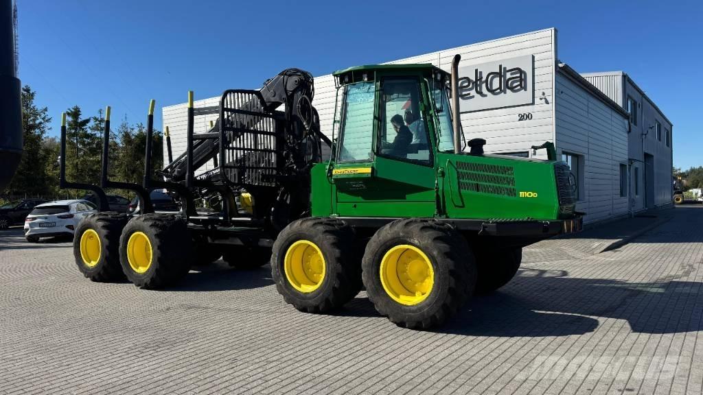 John Deere 1110 D 集運機