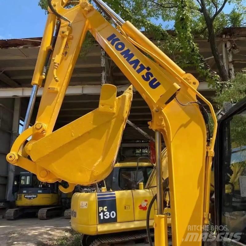 Komatsu PC 30 小型挖土機/掘鑿機<7t(小型挖掘機)