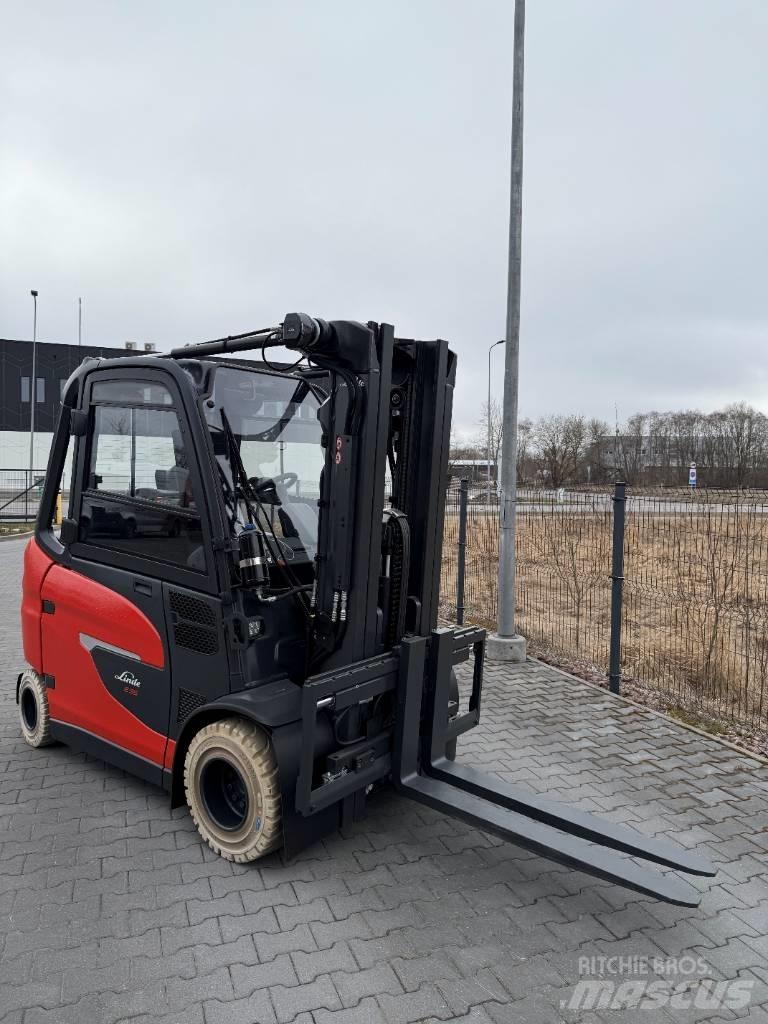 Linde E35HL/1252-01 電動堆高機