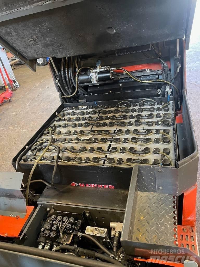 Toyota 7FBMF30 電動堆高機