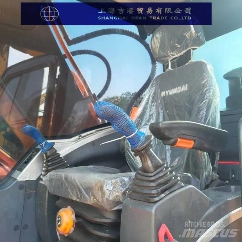 Hyundai R220 中型挖土機/掘鑿機/挖掘機 7t-12t