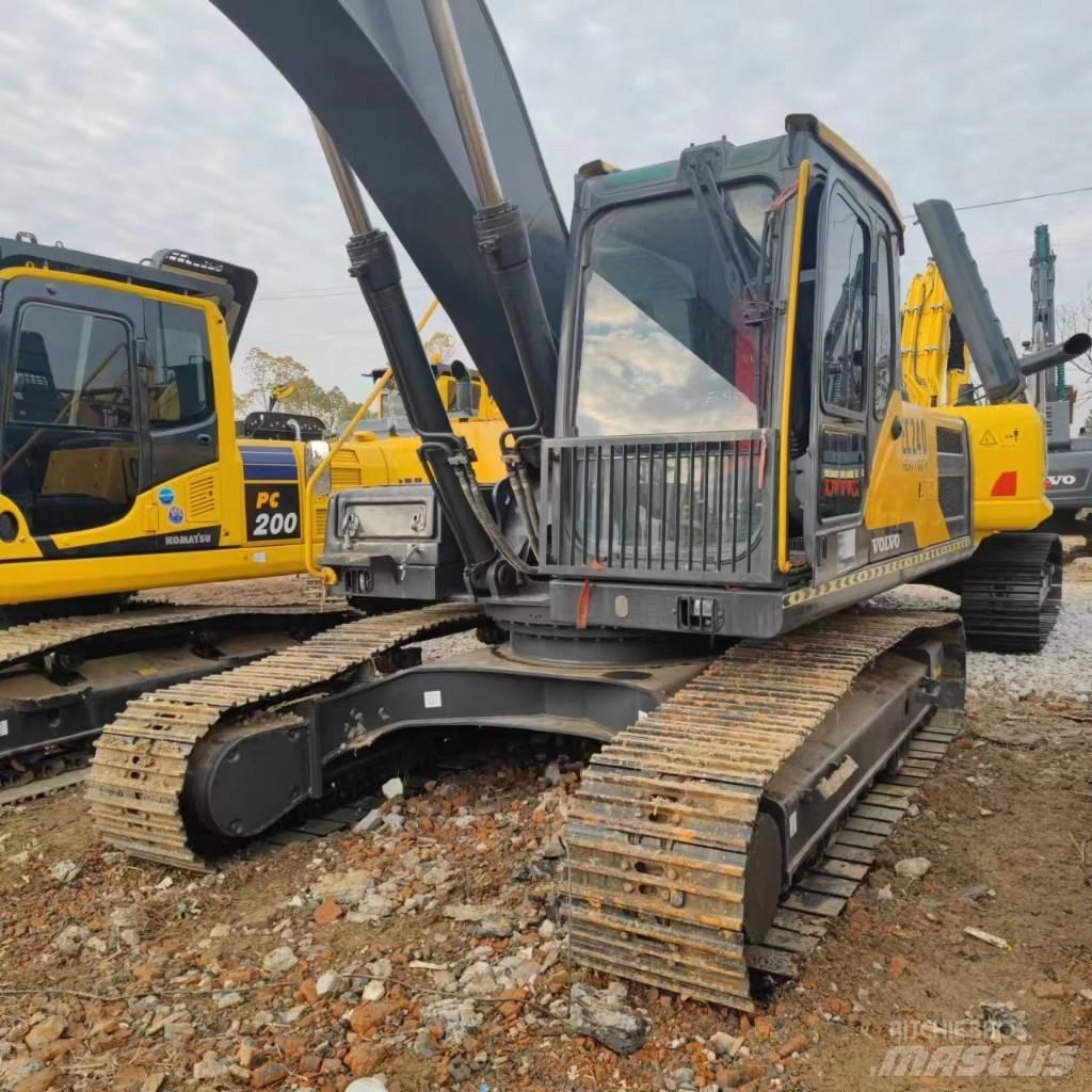 Volvo EC 240 履帶式 挖土機/掘鑿機/挖掘機