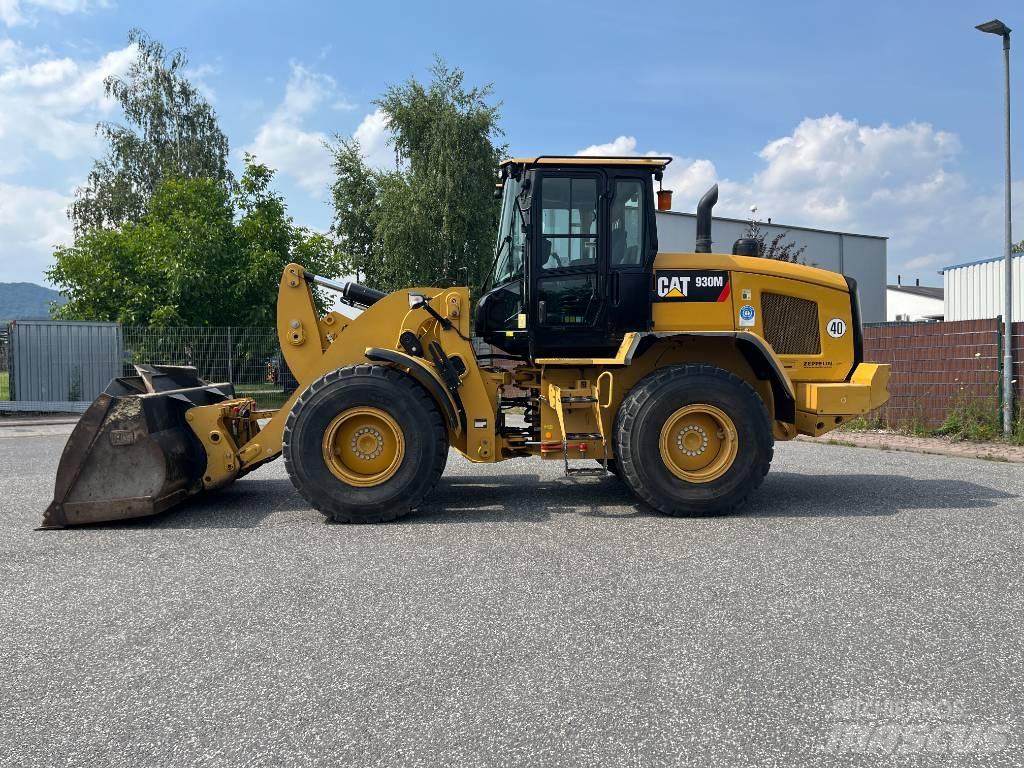 CAT 930M 輪胎式裝載機