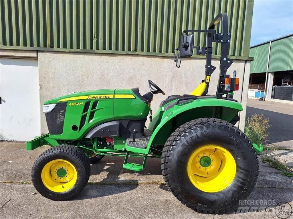 John Deere 4052M 小型曳引機