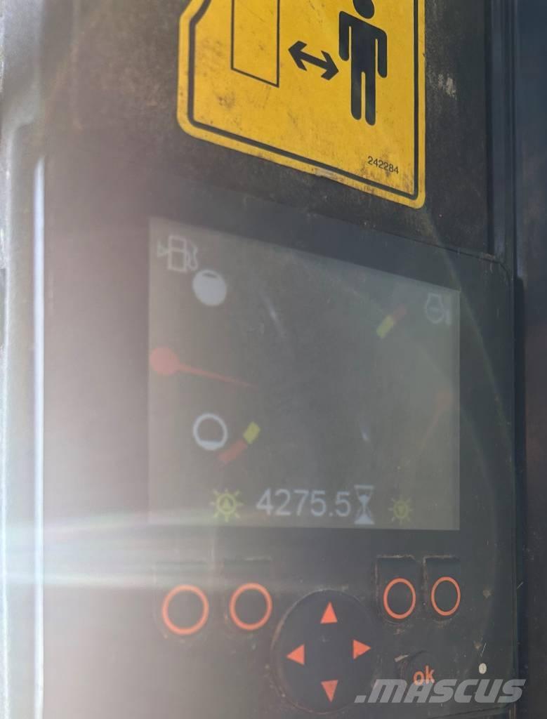 Mustang 1500 R 滑移轉向裝載機