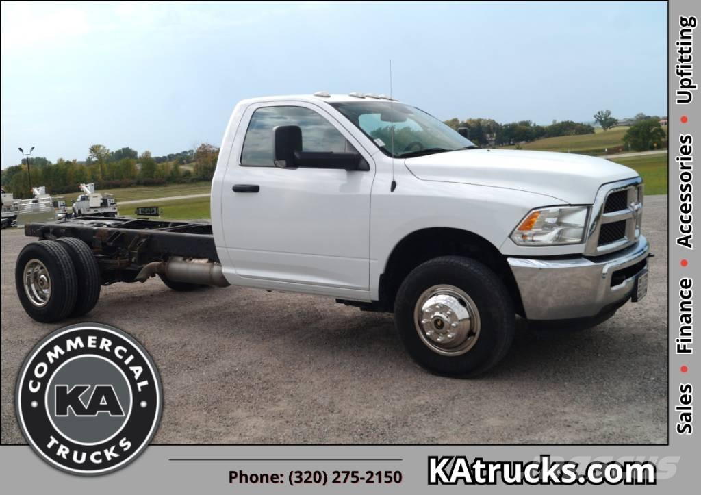 RAM 3500 TRADESMAN 商用底盤車