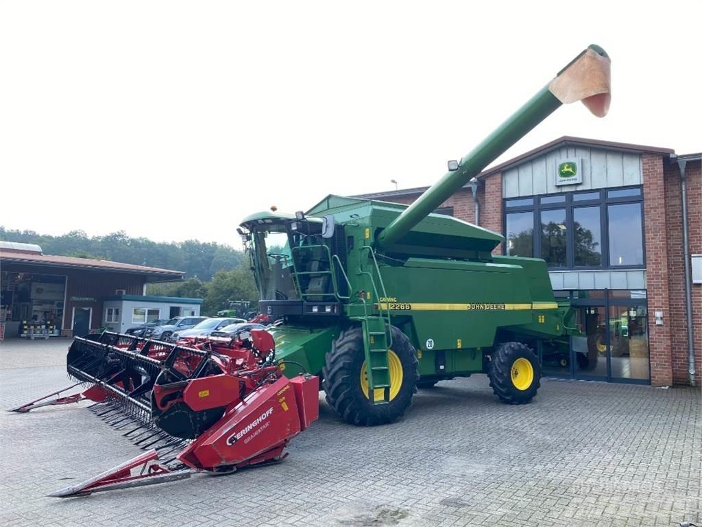 John Deere 2266 聯合收穫機