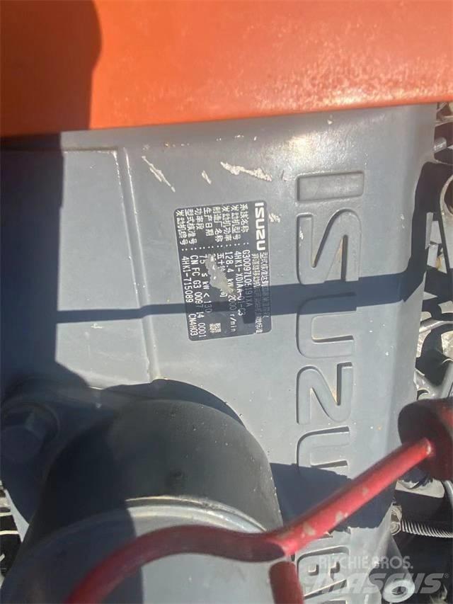 Hitachi ZX 200-3 G 履帶式 挖土機/掘鑿機/挖掘機