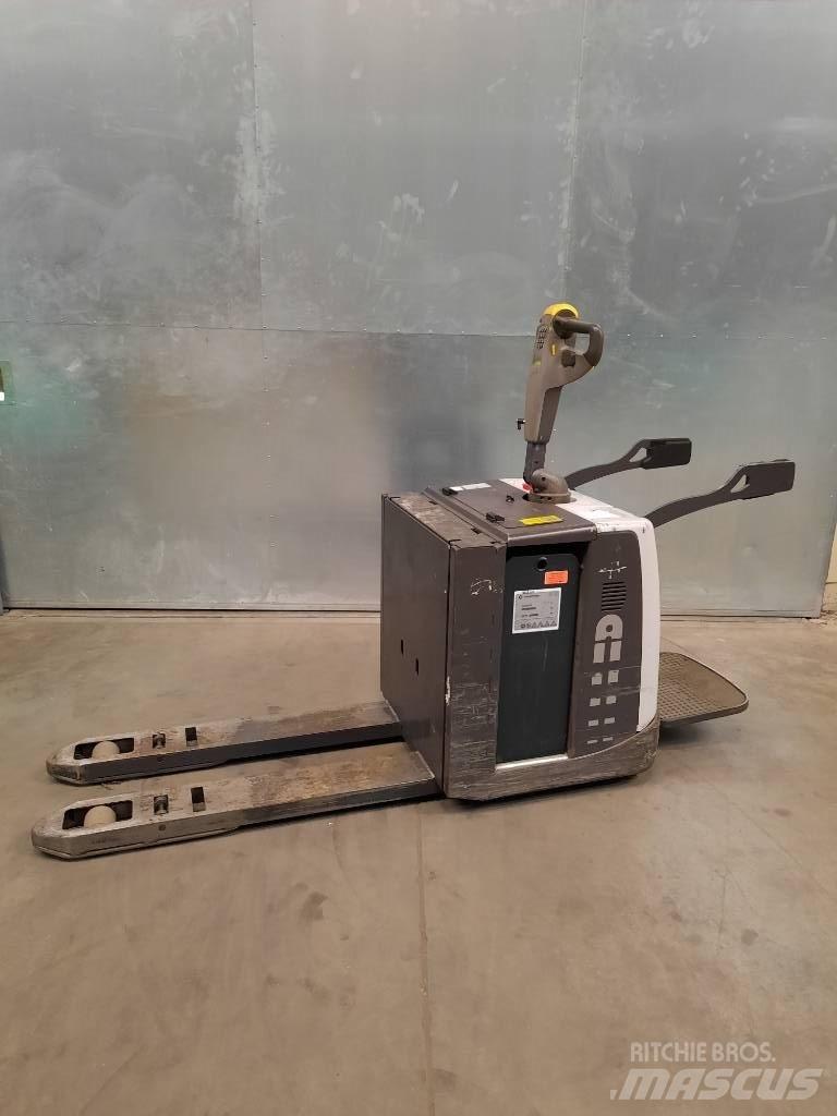 UniCarriers PMR200P 平台型低架升降機