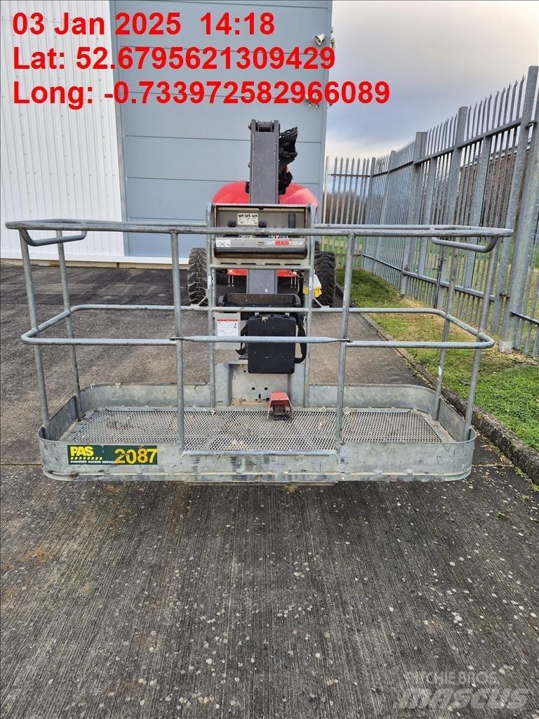 Manitou 220 TJ 伸縮臂高空作業車