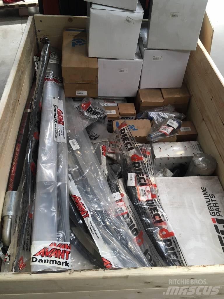Dieci Reservedele 伸縮輪式裝載機