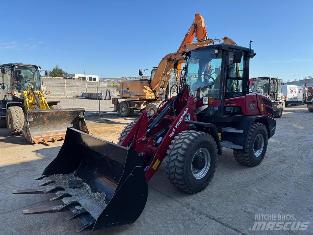 Yanmar V80 (01937) 輪胎式裝載機