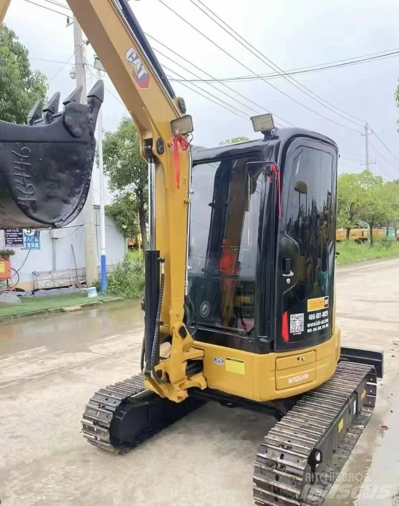 CAT 303.5 小型挖土機/掘鑿機<7t(小型挖掘機)
