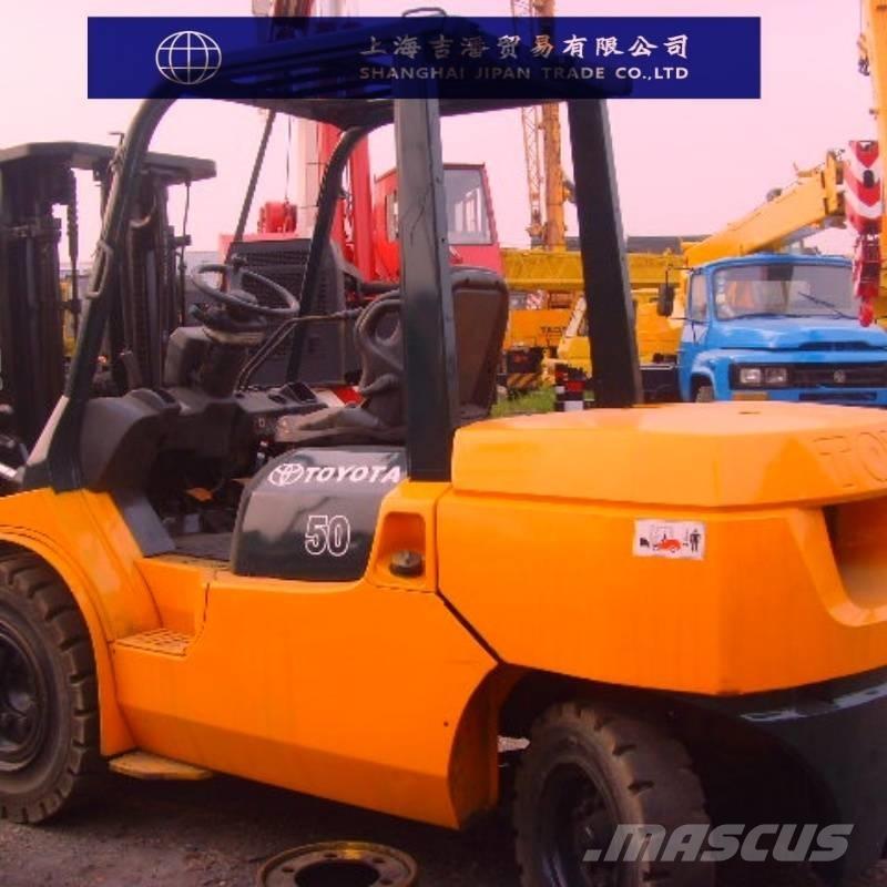 Toyota FD 50 柴油卡車