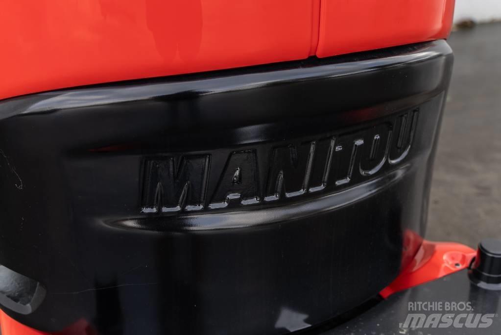 Manitou 100 VJR 垂直升降工作台