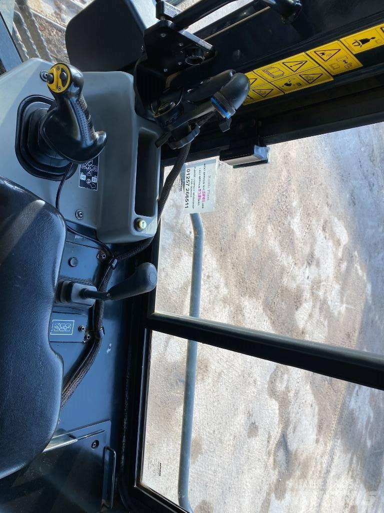 Komatsu D 61 PX-15 履帶推土機