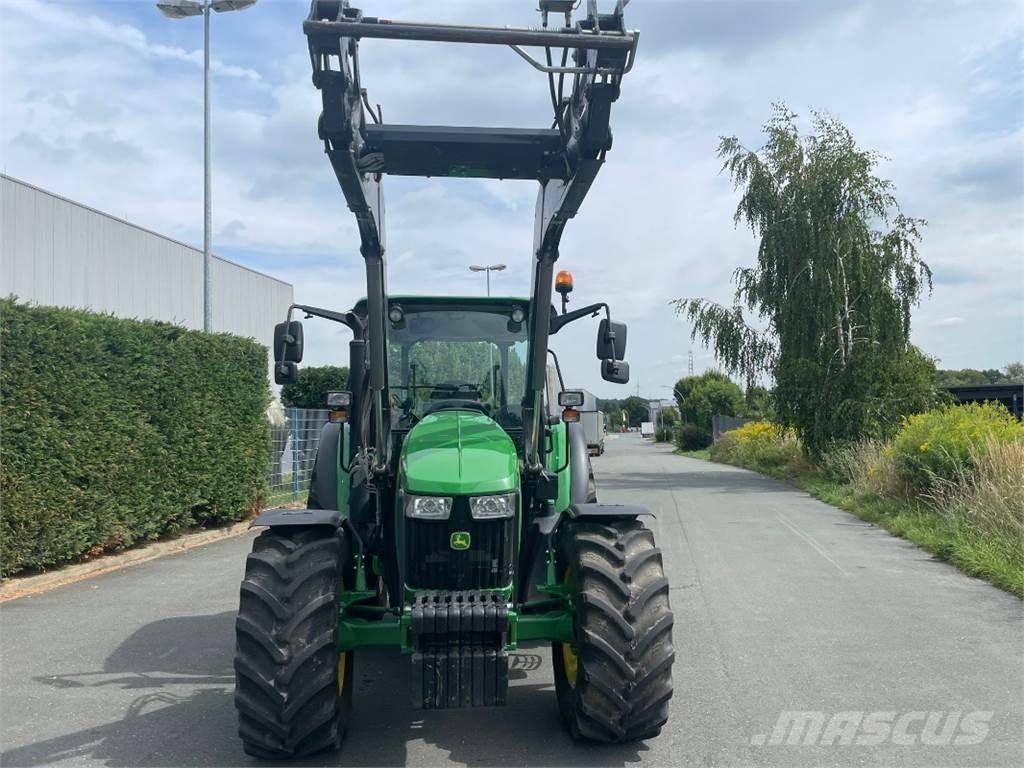 John Deere 5100M 曳引機