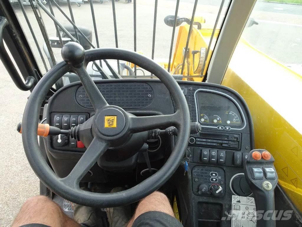 JCB 531-70 AGRI 農業用伸縮臂裝載機