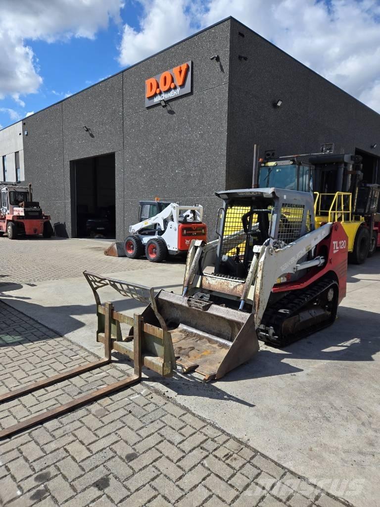 Takeuchi TL120 滑移轉向裝載機