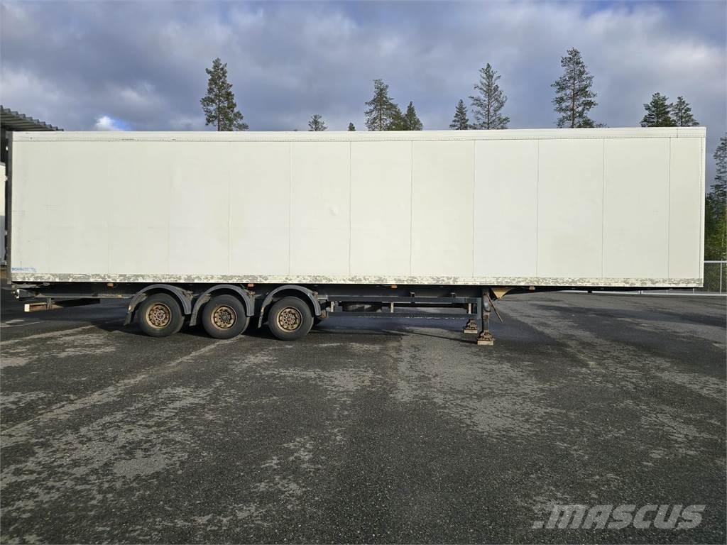 Schmitz SKO 24 箱體半拖車
