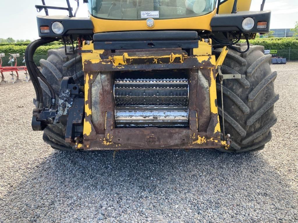 New Holland FR 9040 自走式飼料採集機