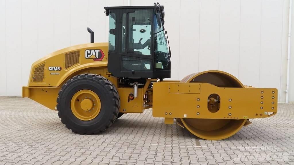 CAT CS 74 B 單輪滾壓機