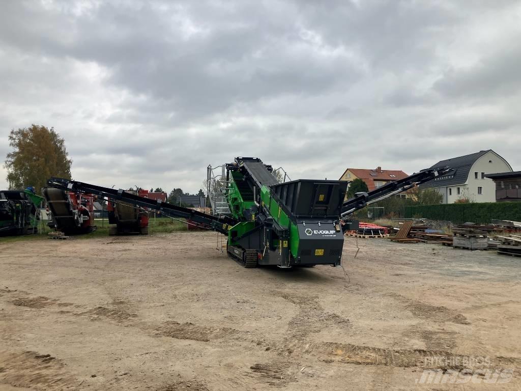 Terex Falcon 820 移動式篩選機