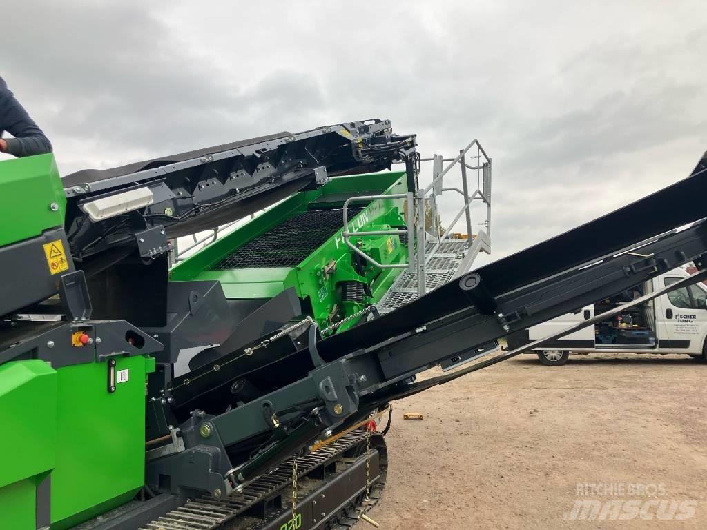 Terex Falcon 820 移動式篩選機