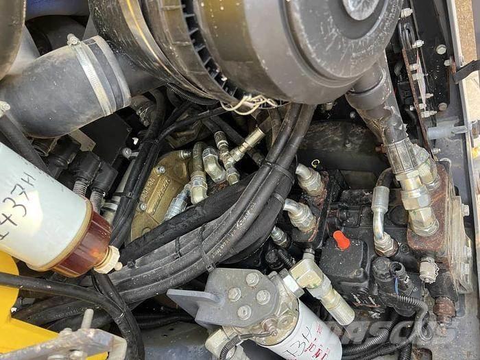 Dynapac CC 2200 雙輪滾壓機