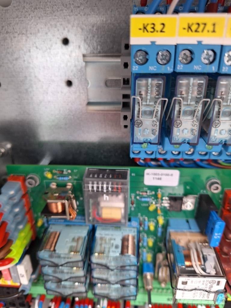 Böcker AHK 30 KS 其他升降機械