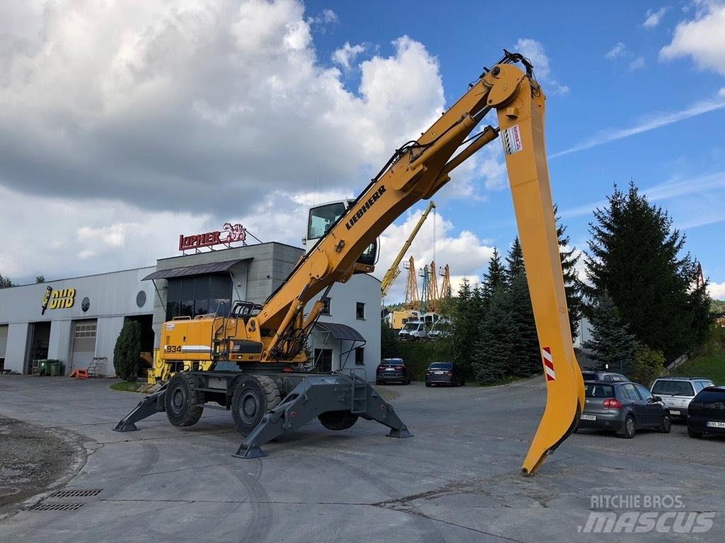 Liebherr A 934 C HD 廢棄物/工業用操作車