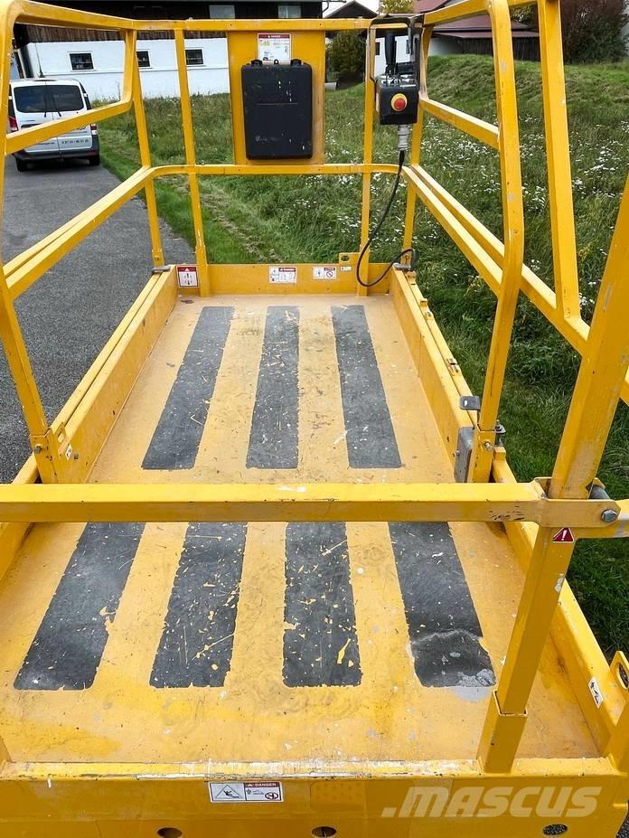 Haulotte Compact 10 剪式升降機