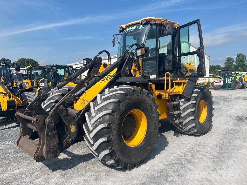 JCB 426 E 輪胎式裝載機